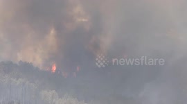 Firefighting efforts continue to extinguish large wildfire in western Türkiye