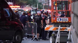 At least 2 shot, including police officer, in New York City (2)