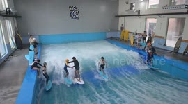 China: Indoor waterparks make a splash during hot days in Beijing