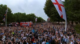 Thousands gather along The Mall for Lionesses' Euro 2025 trophy parade