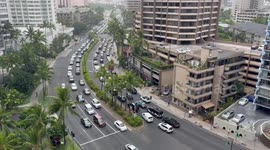 US: Heavy Traffic in Honolulu as People Evacuate Amid Tsunami Warning