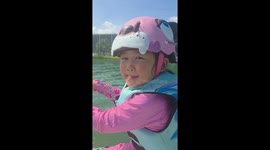 Awesome girl, 4, masters wakeboarding after a few tries