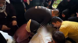 8 civilians killed, over 28 injured in Israeli army fire on aid-seekers in central Gaza Strip
