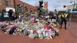 UK: Funeral procession honors Ozzy Osbourne in Birmingham