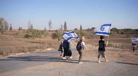 Illegal Israeli settlers demand reoccupation of Gaza in border rally