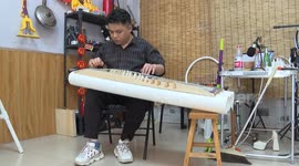 China: Chinese man turns everyday objects into musical instruments
