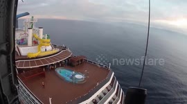 US: Coast Guard Airlift Rescues Woman From Cruise Ship Off Washington Coast