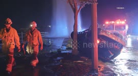 US, Los Angeles: Santa Clarita Suspected DUI Driver Arrested After SUV Rolls Shears Hydrant and Floods Road