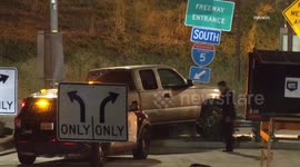 US, Los Angeles: Burbank Stolen Truck Crashes While Being Pursued By Owner