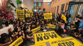 NYPD arrests dozens during civil disobedience protest at Schumer’s office