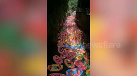 Overcrowding leaves tourists stranded during rafting trip