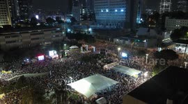 Israel: DRONE: Massive rally in Tel Aviv demands prisoner swap deal with Palestinian factions