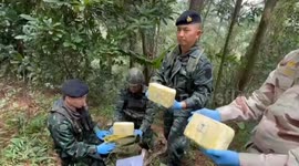 Five drug traffickers killed and 1.35 million meth pills seized in northern Thailand
