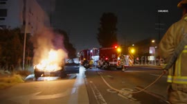 US, Los Angeles: Studio City Auto Fire