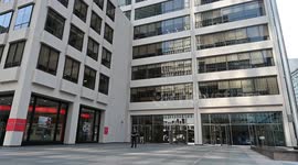 US: Blackstone Office At 345 Park Avenue Reopens