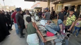 Israeli forces open fire on Palestinians seeking aid in Morag Corridor
