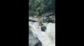 Tourists nearly drown as rubber boat capsizes during rafting activity