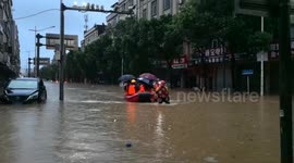 China: Firefighters evacuate 160 from severe Dongguan flooding