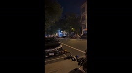 Motorcycle wheelie stunt ends in crash in Chicago, Illinois, USA