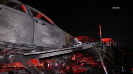 US, Bakersfield: Castaic Car Carrier Goes Up in Flames on 5 Freeway Brand New Hondas Destroyed