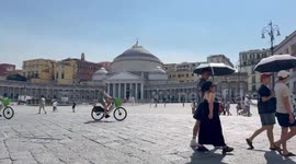 Scorching heatwave grips Naples as temperatures soar