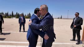 Turkish foreign minister pays working visit to Syria