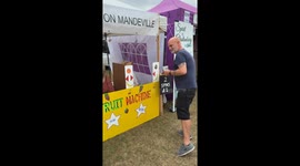 Human Fruit Machine