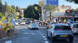 Israeli protesters in Haifa demand end to Gaza war, return of captives