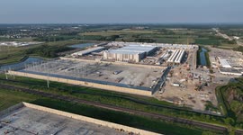 Microsoft Mount Pleasant wi datacenter project on track to open in 2026