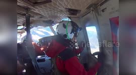 Italy: Helicopter Rescue At 3600 Meters Saves Stranded Hiker in Italy