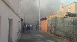 3 villages, a hospital evacuated in northwestern Türkiye due to wildfires (2)