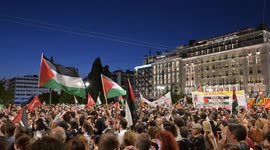 Pro-Palestine Solidarity: Thousands March on Syntagma Square, Athens (August 2025)