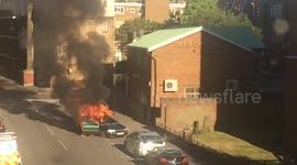 Car explodes in Hoxton, London