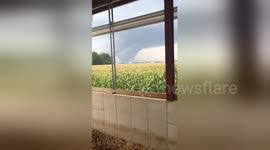 Newsflare Edit - Tornado on the ground north of Ohio City, Ohio https://t.co/NfzdQeHR0h