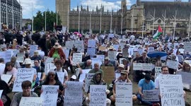 UK: Thousands March In Solidarity With Palestine