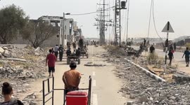 At least 30 Gazans killed in fresh Israeli strikes as 5 more die of hunger