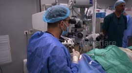 Starving, drained, but still saving lives: Gaza doctors endure on IV drips (2)