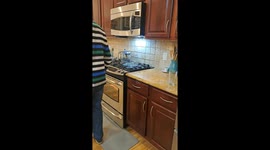 Friends find a cracked lasagna pan after a pop in the oven on Thanksgiving