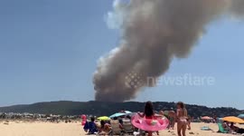 Spain: Thousands Evacuated Due To Forest Fire Near Tarifa / 1