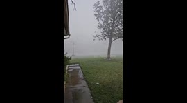 Winds of up to 100mph whip through streets in Oklahoma