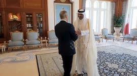 Qatar: Qatari Emir receives Turkish foreign minister in Doha