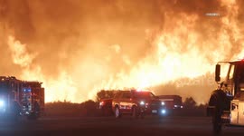 US, Los Angeles: Gorman King Wildfire Part 1
