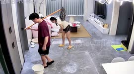 Man slips while moonwalking and gets scolded in Hunan, China