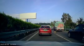Truck crashes into stopped cars during traffic jam in China