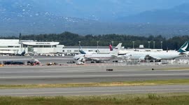 US: Russian Il-96 aircraft parked in Alaska ahead of Trump-Putin meeting