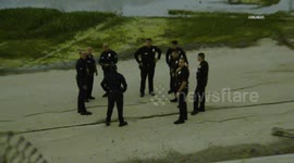US, Los Angeles: Boyle Heights Pursuit Suspect Drives Onto LA River, Disappears Into Sewers