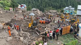 Deadly Floods and Landslides Kill 65, Over 200 Still Missing in Kashmir, India
