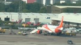 UK: Wing Collision Between EasyJet Planes Brings Chaos And Flight Halt At Manchester Airport