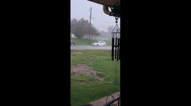 Heavy thunderstorm brings pounding rain and low visibility in Jacksonville, Alabama