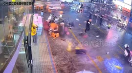 Strong winds send debris and tables clattering into pedestrians and shopfronts in China